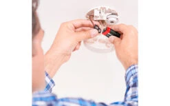 Ansmann Alkaline E Block Rauchmelder Batterie 9V 2 Stück 5 Ansmann Alkaline E Block Rauchmelder Batterie 9V 2 Stück -Fiamma Verkaufs-Shop 404661 3102635